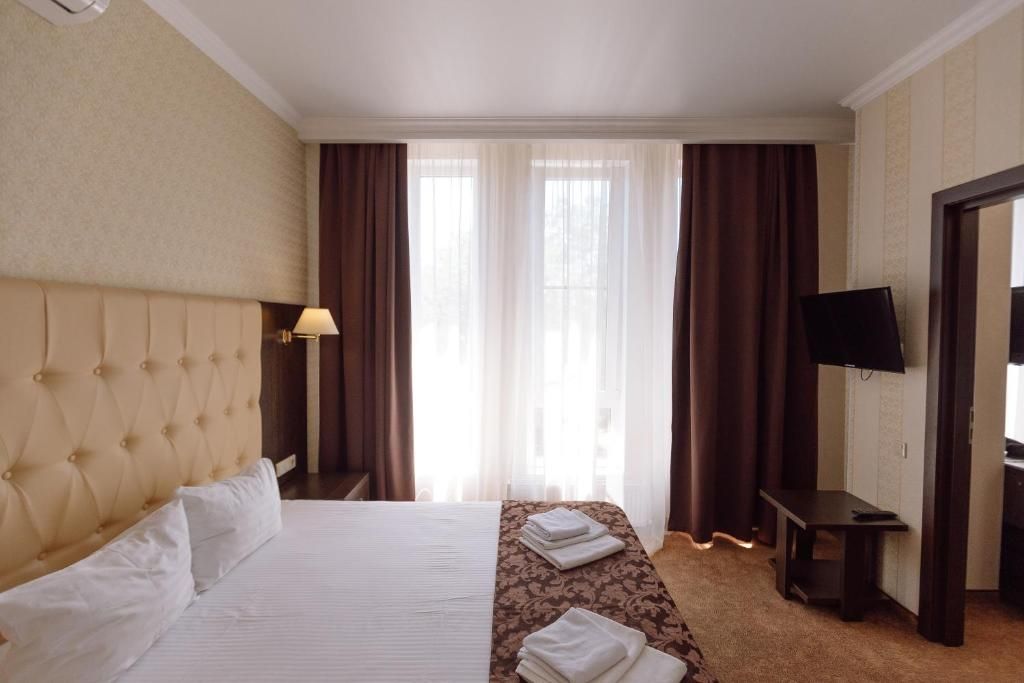 Четырёхместный номер люкс