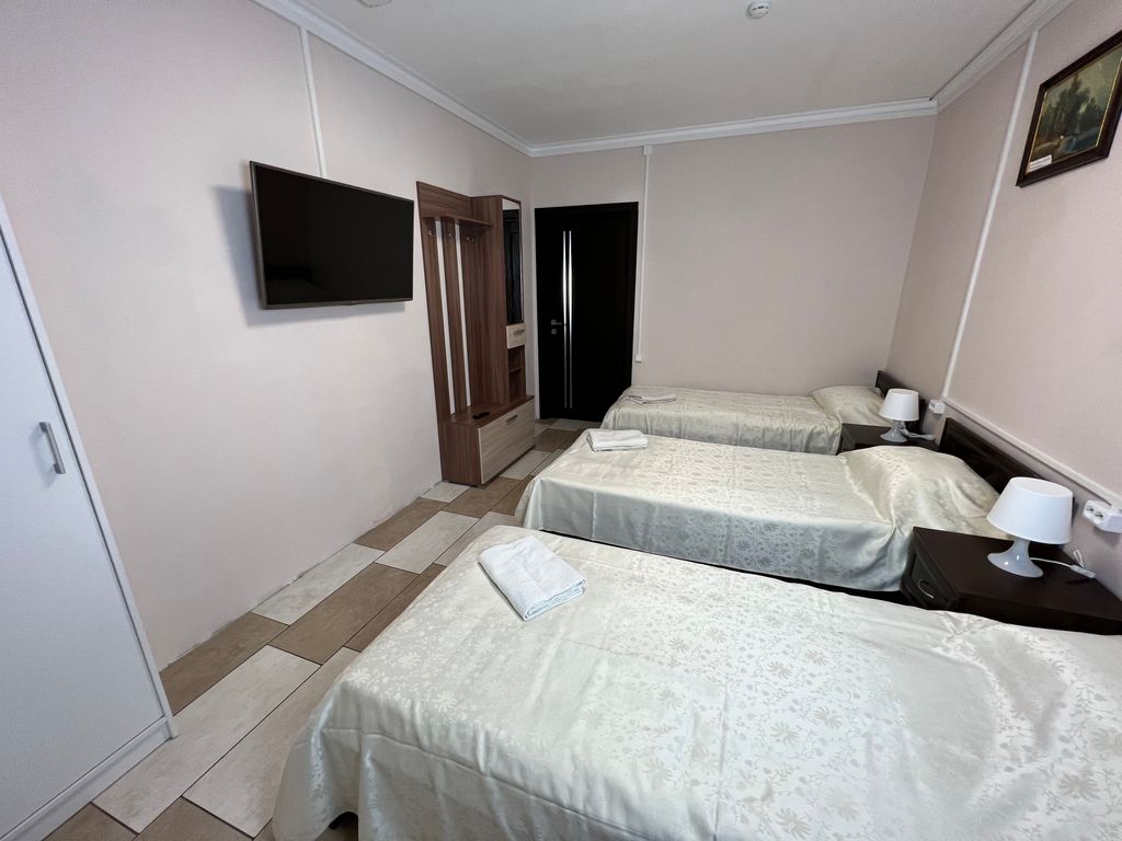 Трёхместный номер эконом