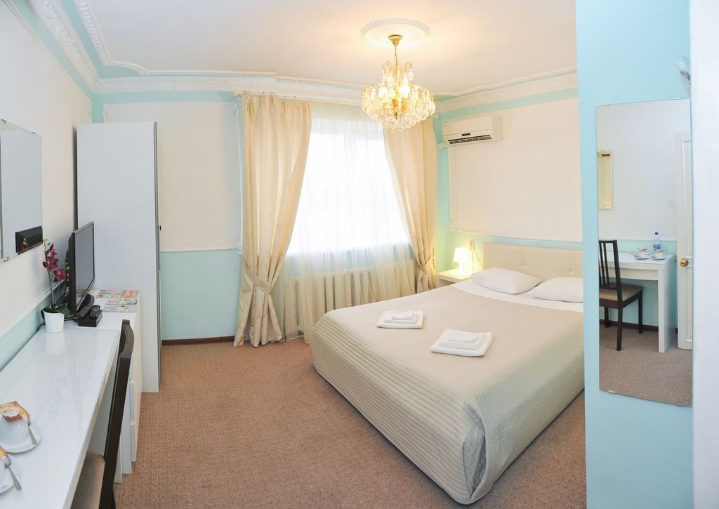 Двухместный номер с 1 кроватью улучшенный