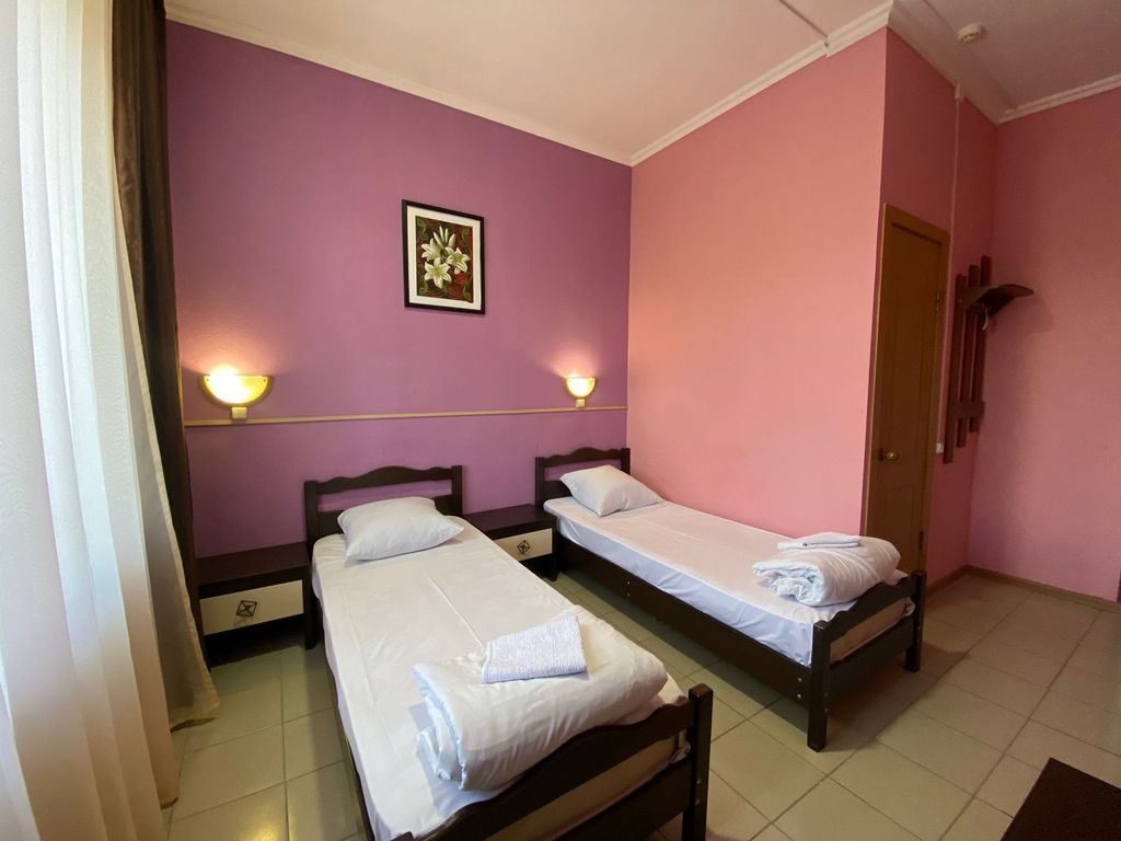 Двухместный номер с 2 отдельными кроватями эконом