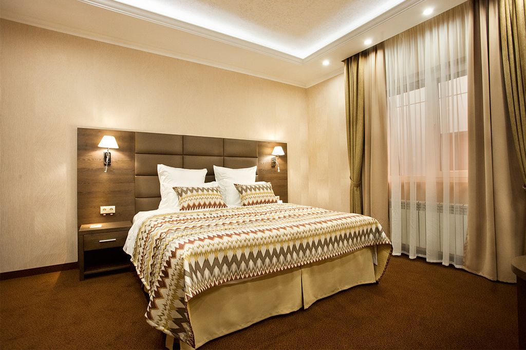 Двухместный номер с 1 кроватью сюит