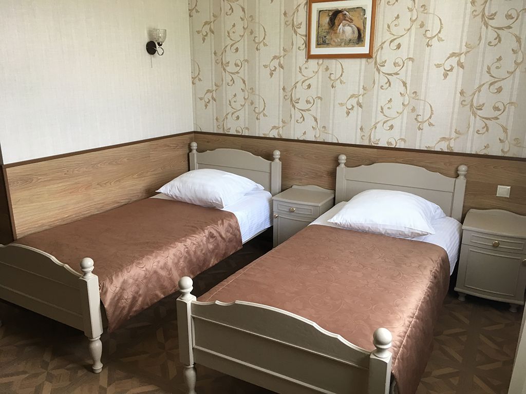 Двухместный номер с 2 отдельными кроватями улучшенный