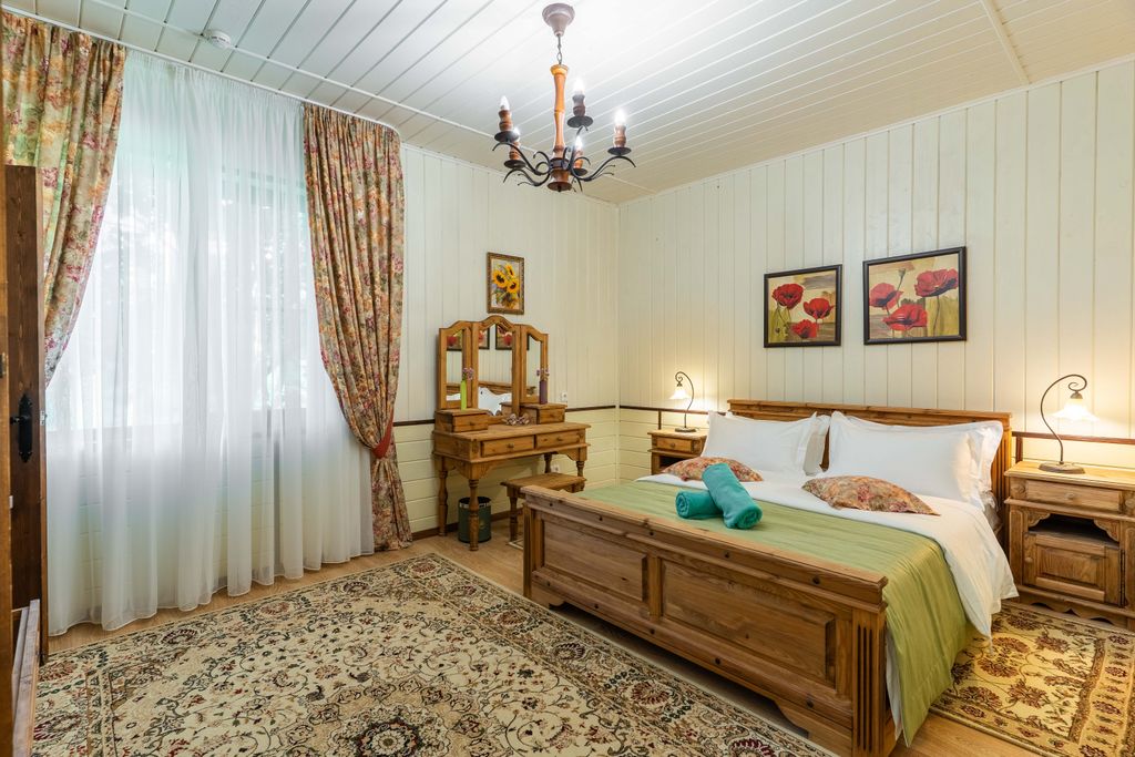 Двухместный номер с 1 кроватью комфорт улучшенный