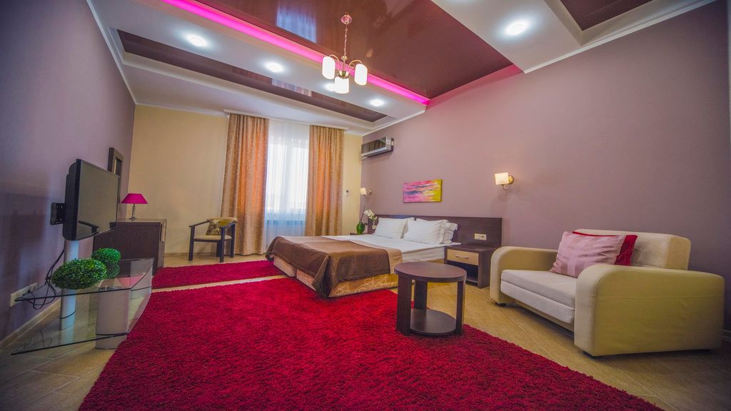 Двухместный номер с 1 кроватью улучшенный стандарт