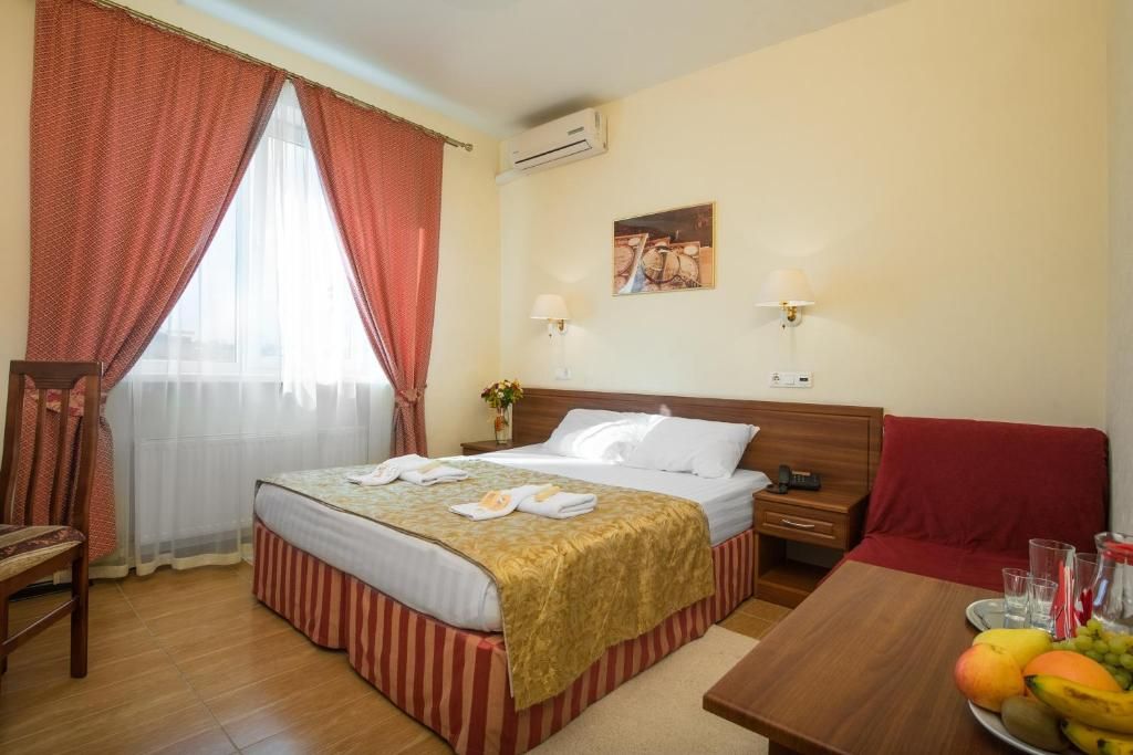 Двухместный номер с 1 кроватью стандарт улучшенный