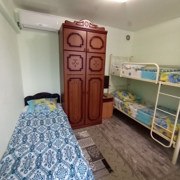 Трёхместный номер эконом-3