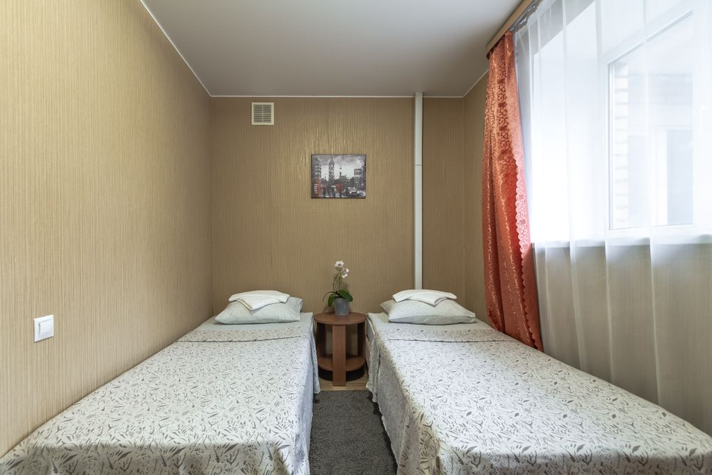 Трёхместный номер комфорт плюс 2х-комнатный