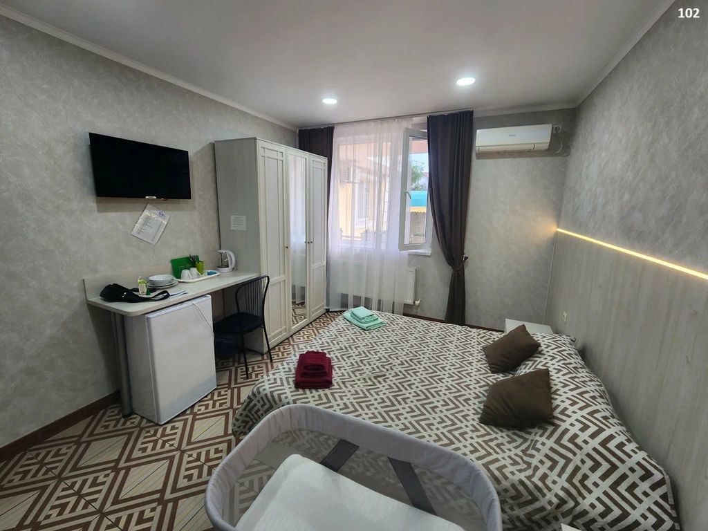 Двухместный номер с 1 кроватью Комфорт 2-местный (двуспальная кровать)