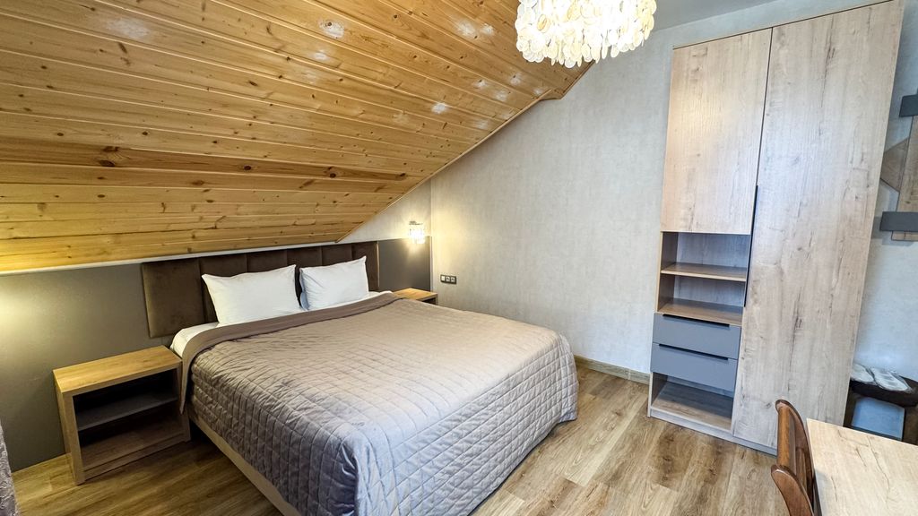 Двухместный номер с 1 кроватью мансардный Comfort