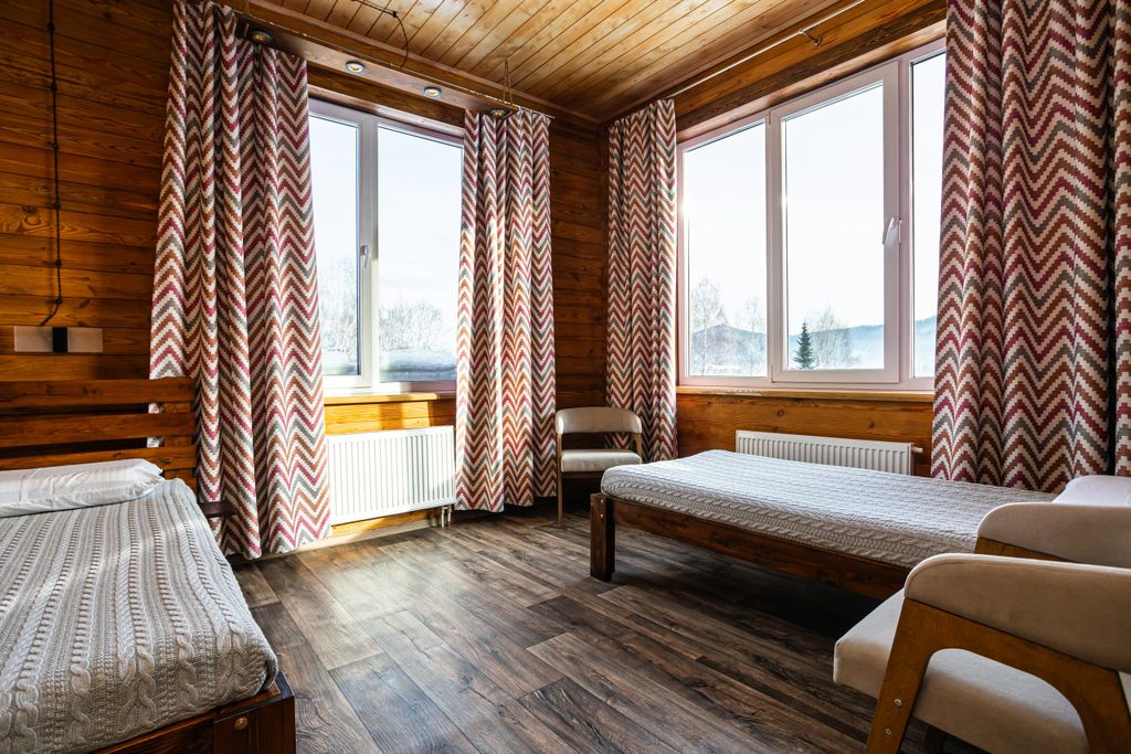 Двухместный номер с 2 отдельными кроватями вид на горы