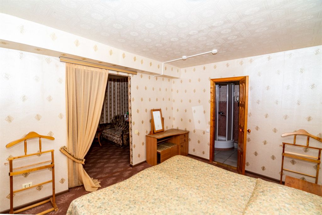 Двухместный номер с 1 кроватью полулюкс двухкомнатный