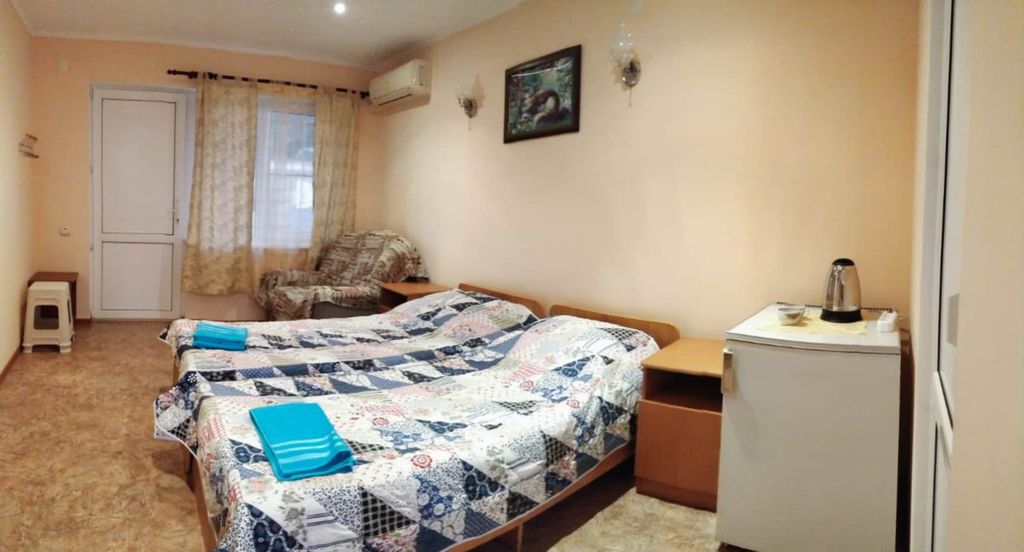 Двухместный номер с 2 отдельными кроватями улучшенный с видом на море