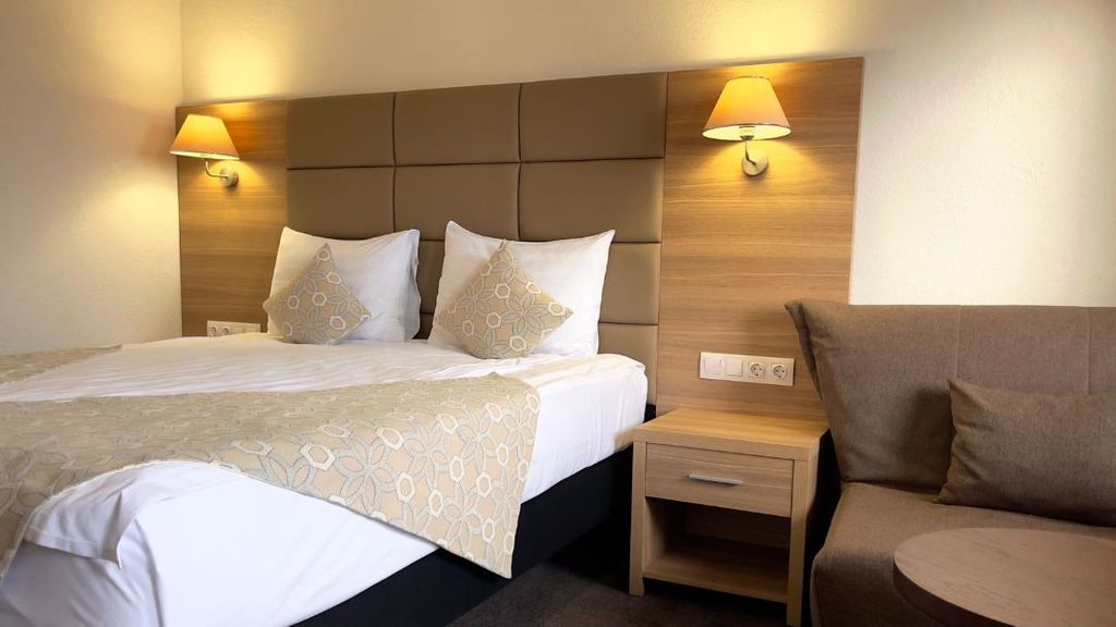 Двухместный номер с 1 кроватью полулюкс