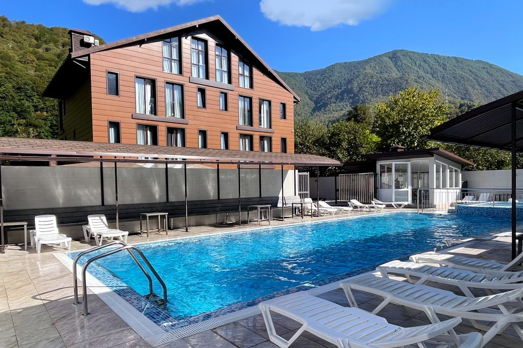 Двухместный номер с 1 кроватью или 2 отдельными кроватями комфорт с видом на горы