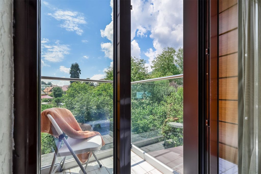 Двухместный номер с 1 кроватью или 2 кроватями стандарт с балконом и видом на горы