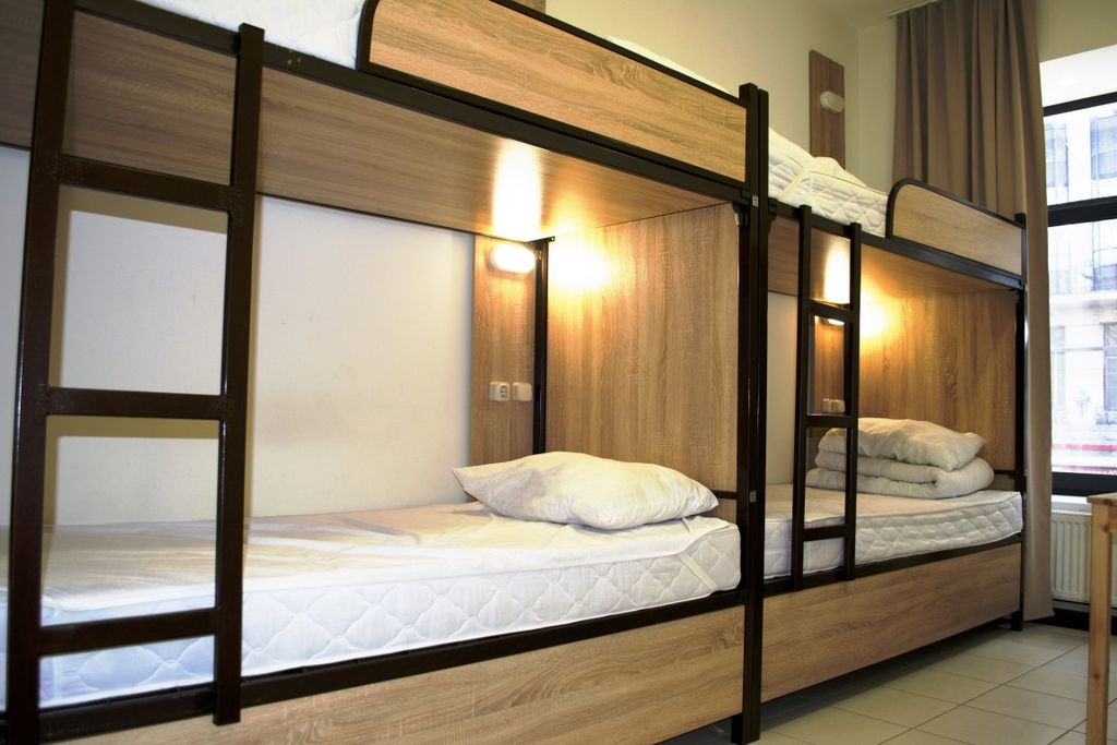 Многоместный женский номер с четырьмя кроватями