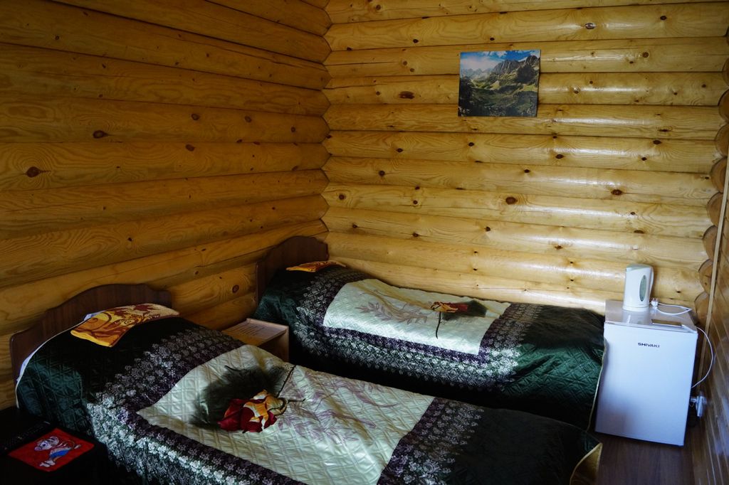 Двухместный номер с 2 отдельными кроватями стандарт с видом на горы