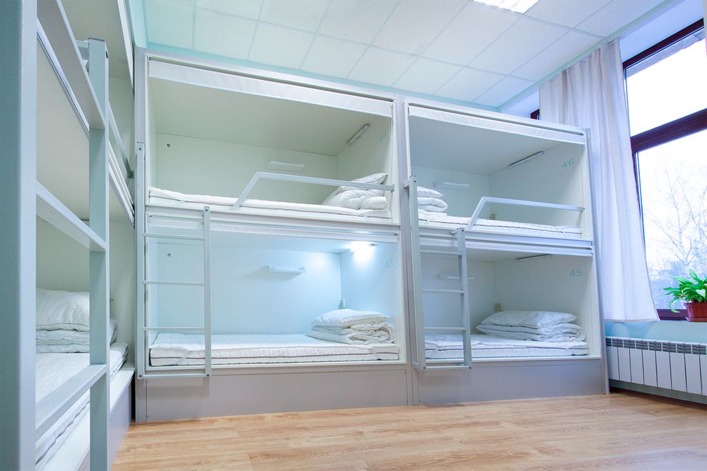 Многоместный мужской номер Капсульная кровать