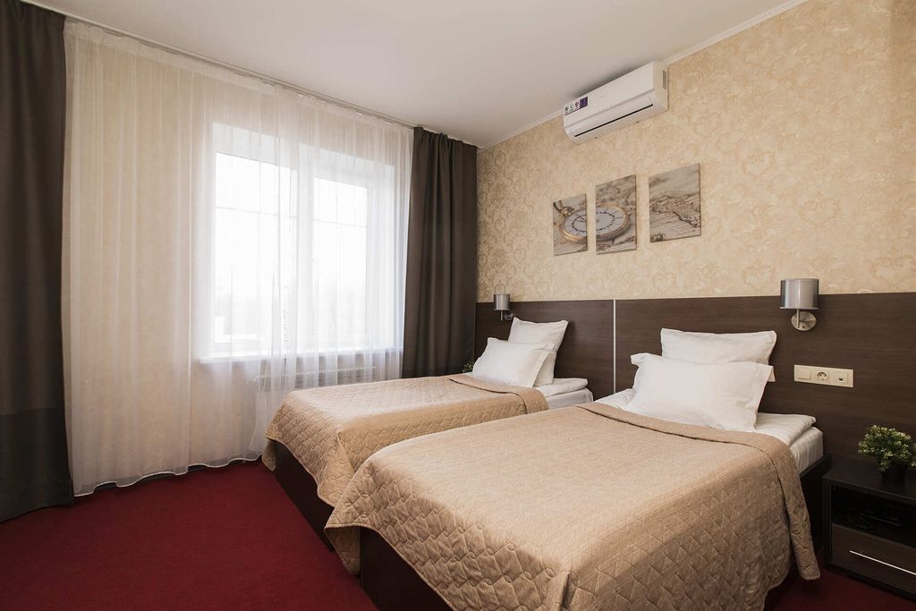 Двухместный номер с 2 отдельными кроватями стандарт