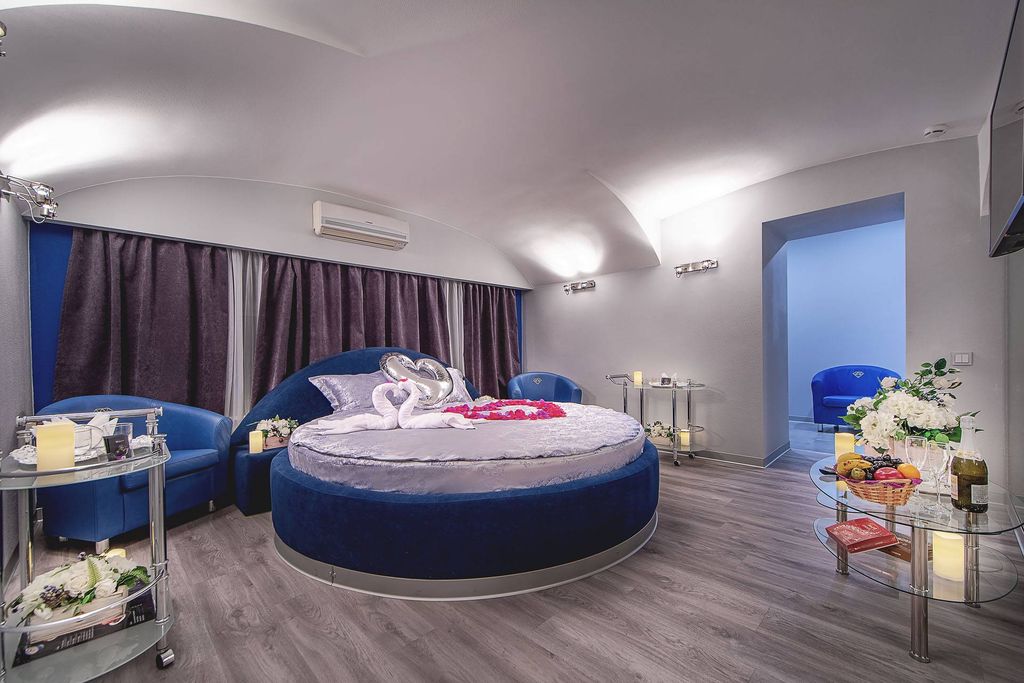 Двухместный номер с 1 кроватью люкс с джакузи