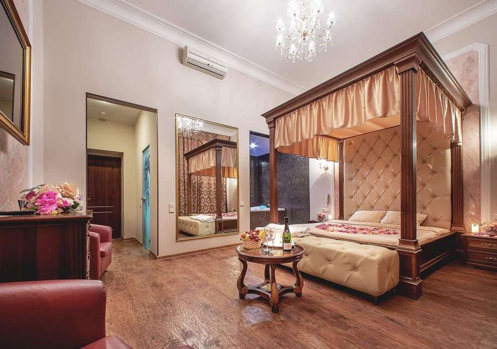 Двухместный номер с 1 кроватью люкс с джакузи