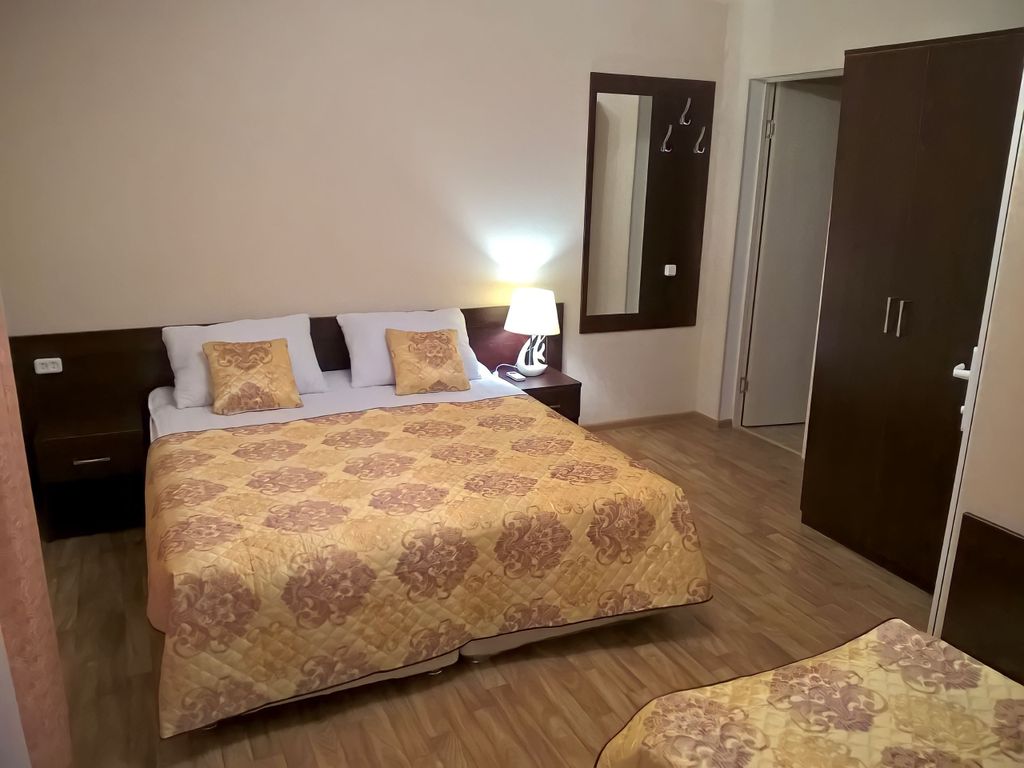 Трёхместный номер люкс