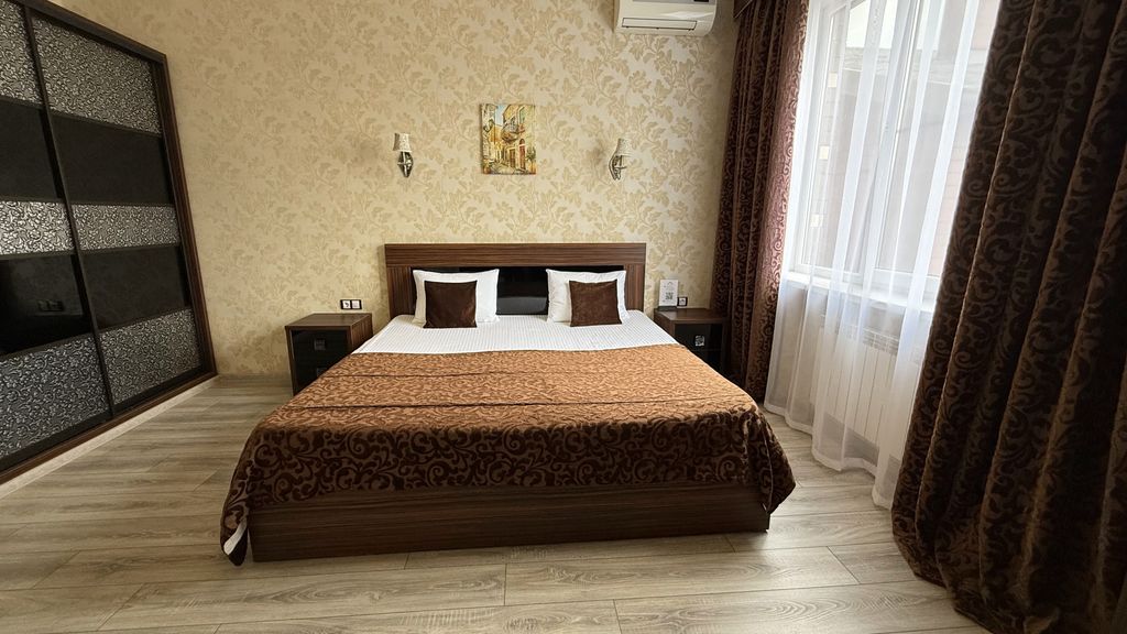 Трёхместный номер улучшенный