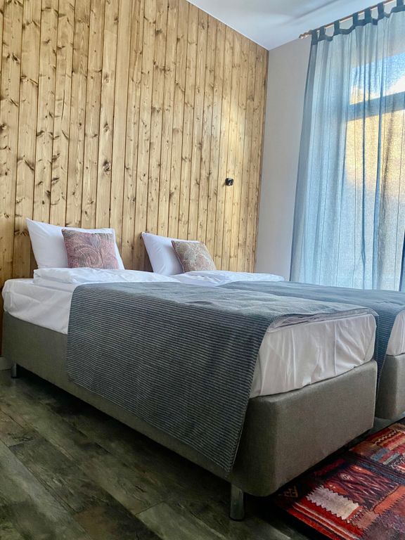 Двухместный номер с 2 отдельными кроватями с видом на горы