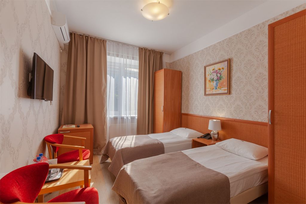 Двухместный номер с 2 отдельными кроватями Стандарт