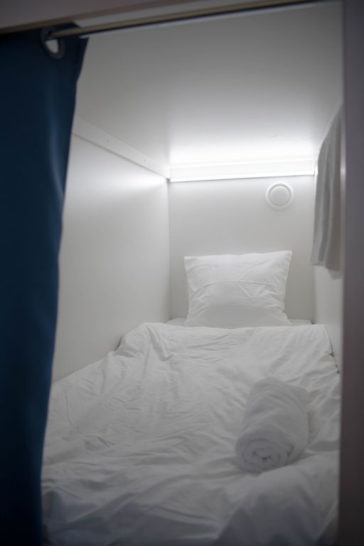 Одноместный номер капсула