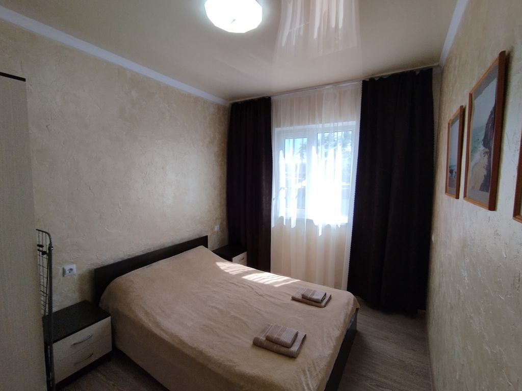 Апартаменты двухкомнатные с кухней и верандой