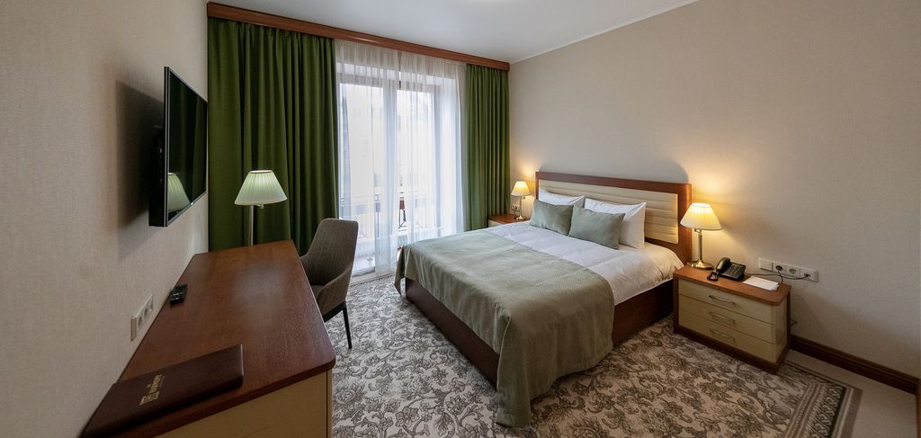 Двухместный номер с 1 кроватью люкс