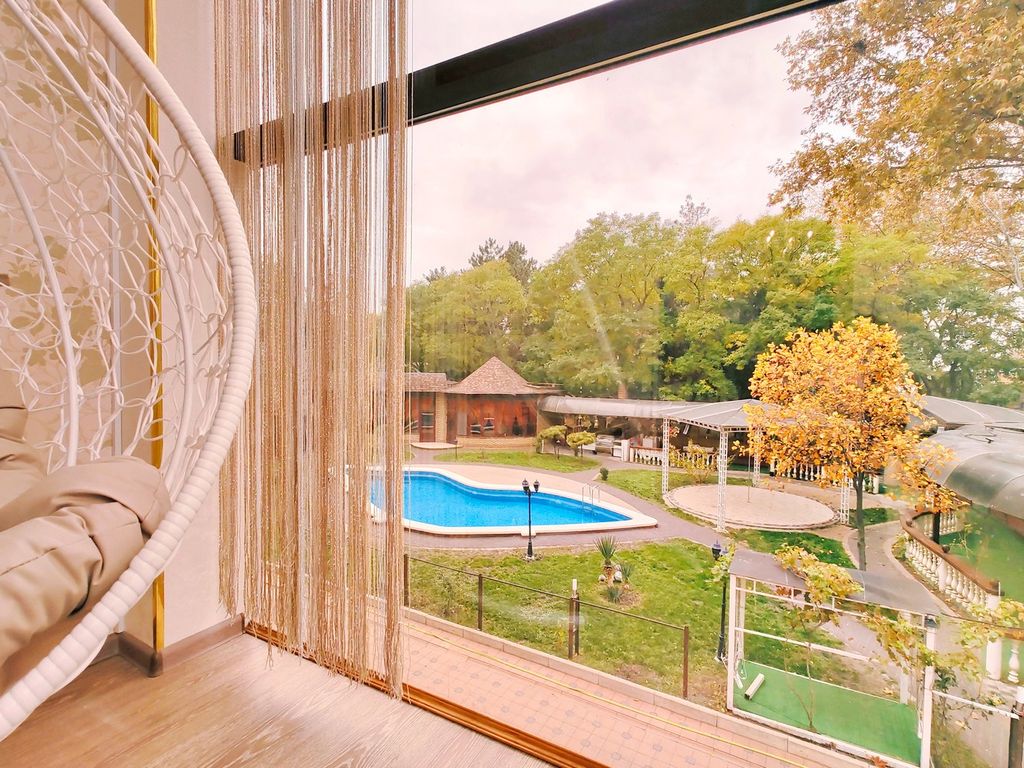 Двухместный номер с 1 кроватью полулюкс с панорамным видом на колесо обозрения