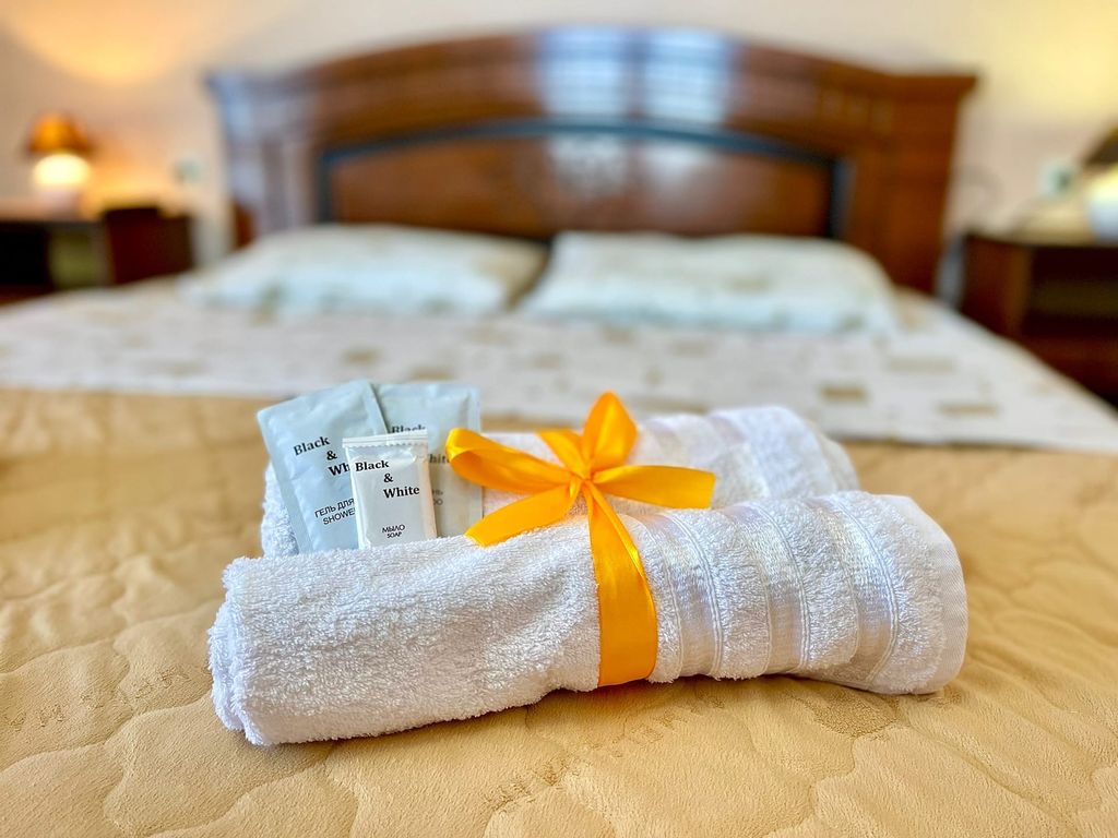 Трёхместный номер улучшенный с видом на море