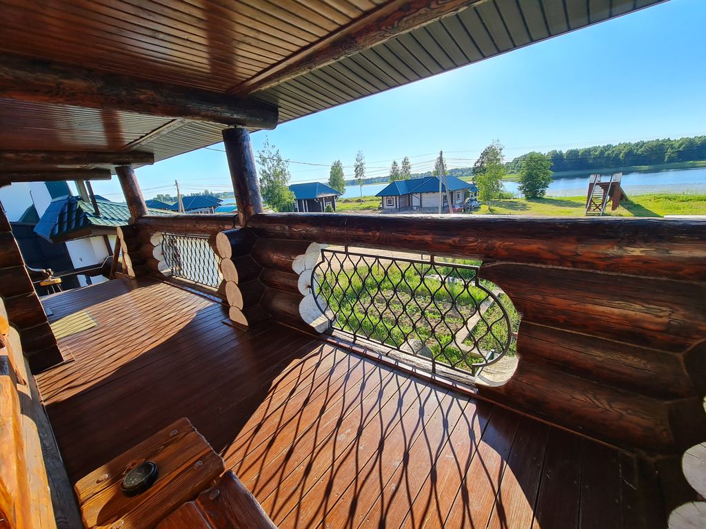 Дом на берегу озера Селигер D12