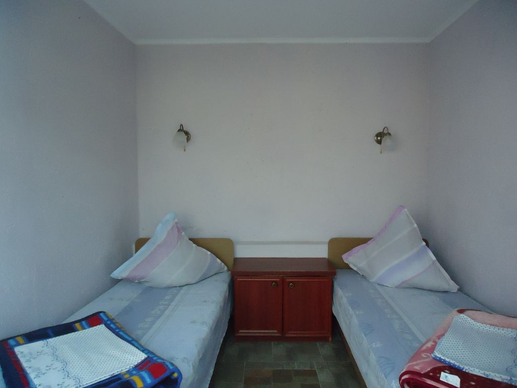 Двухместный номер с 2 отдельными кроватями эконом