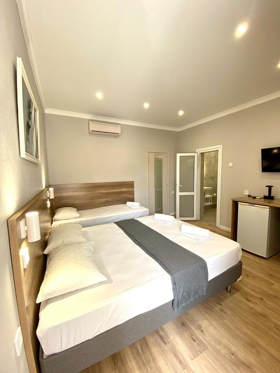 Трёхместный номер Комфорт