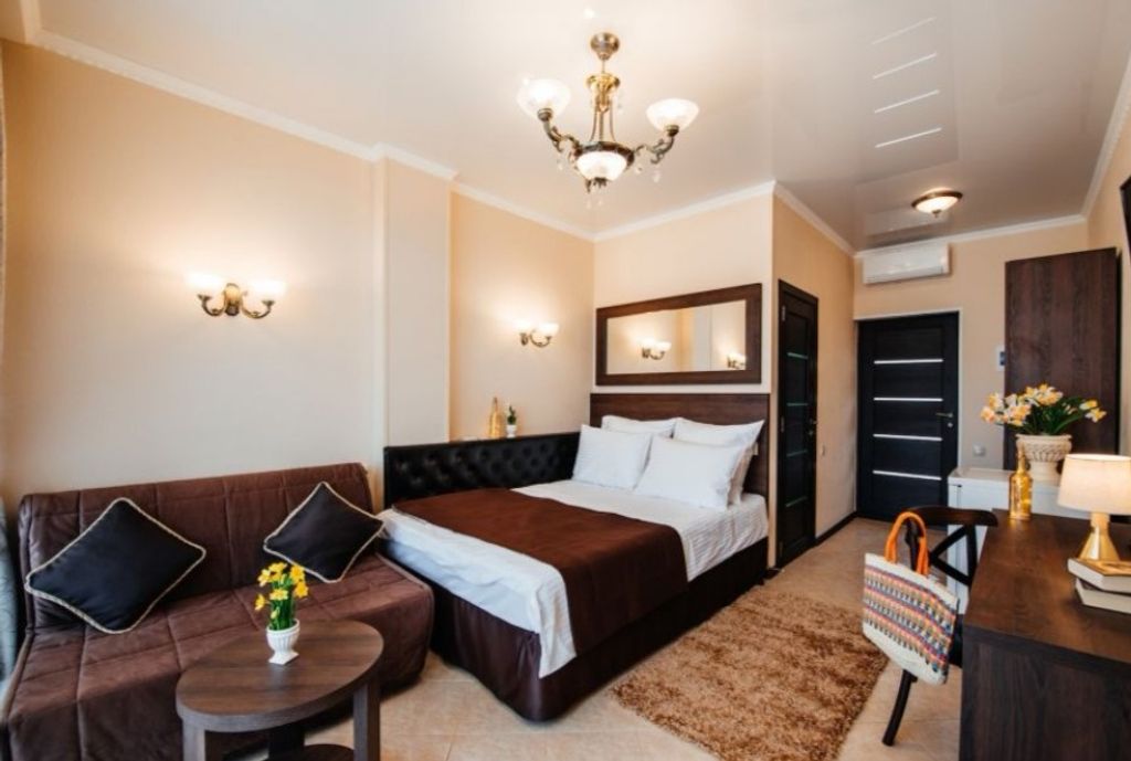 Семейный номер улучшенный с видом на море