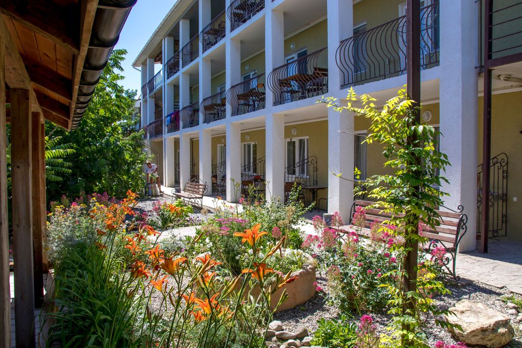 Двухместный номер с 2 отдельными кроватями стандарт