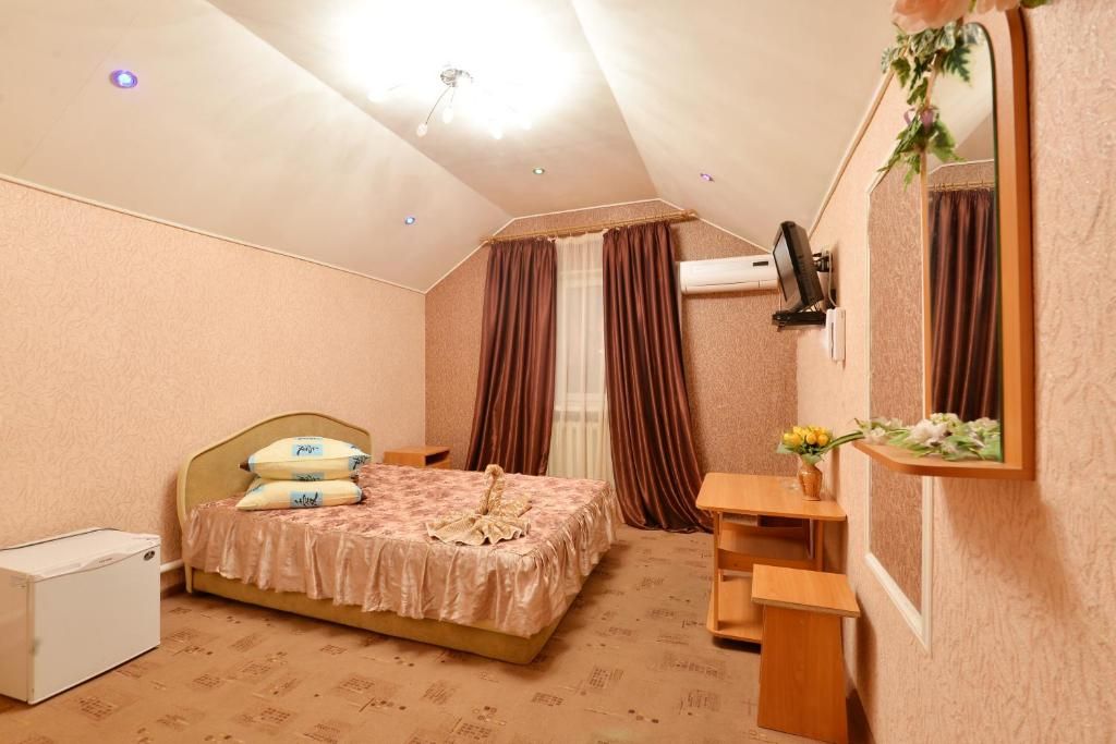 Двухместный номер с 1 кроватью стандарт плюс