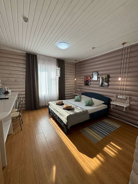 Дом Стандарт с одной двуспальной кроватью