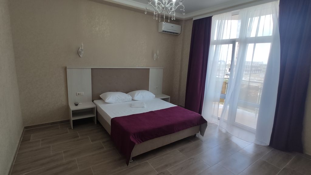 Четырёхместный номер люкс