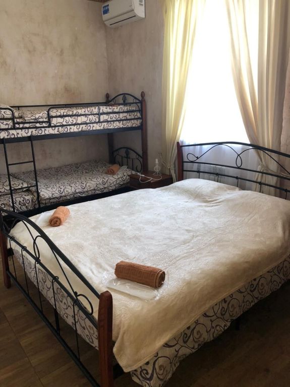 Апартаменты №6, 6-ти местные, 350м от моря