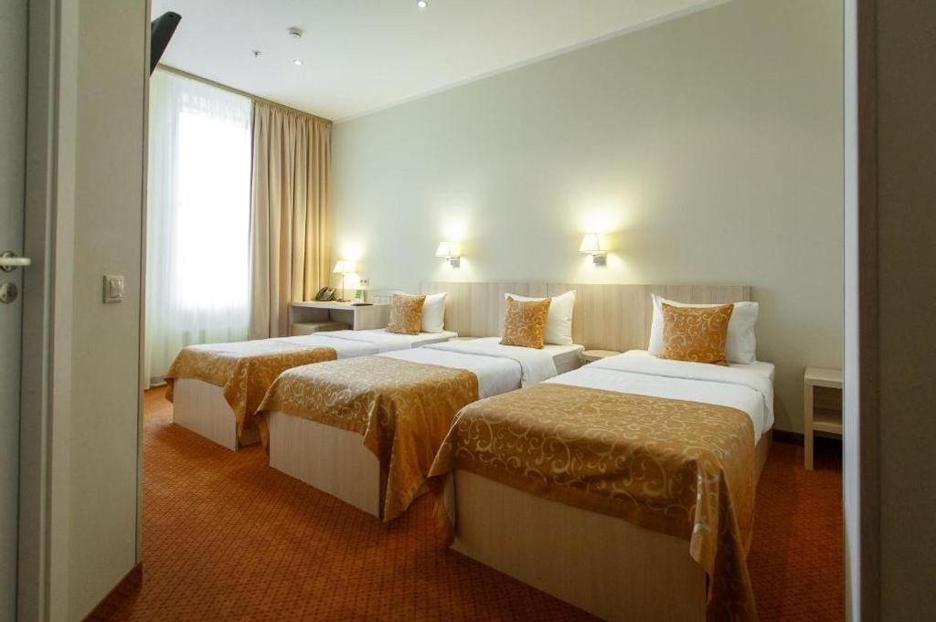 Трёхместный номер стандарт (корпус Гамма)