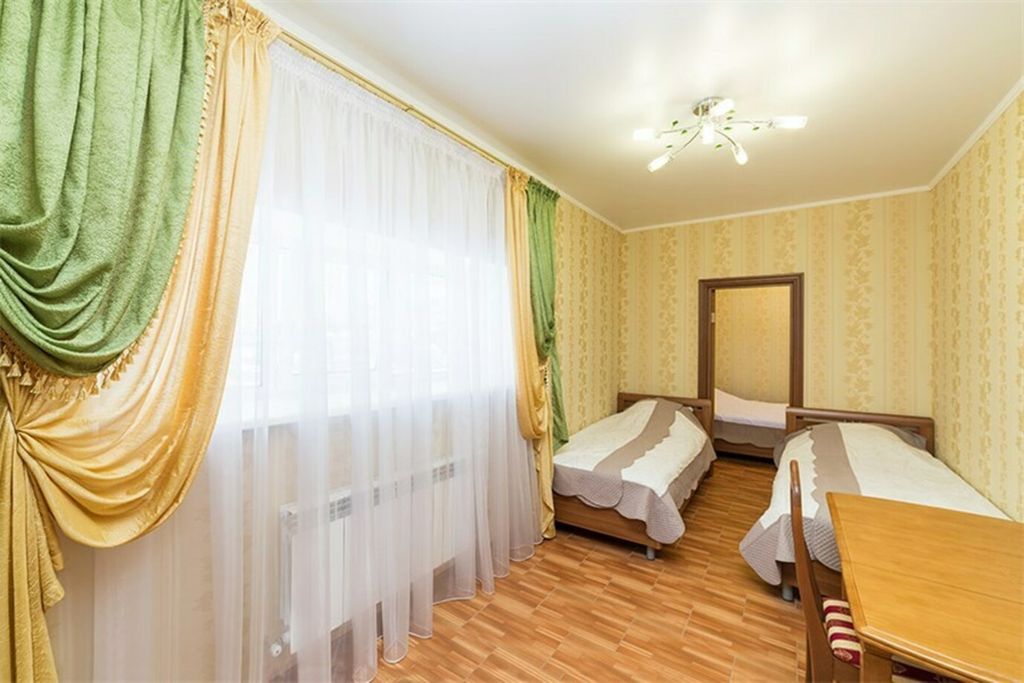 Четырёхместный номер люкс