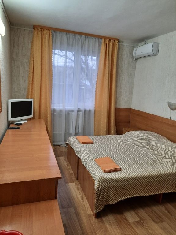 Двухместный номер с 1 кроватью третьей категории