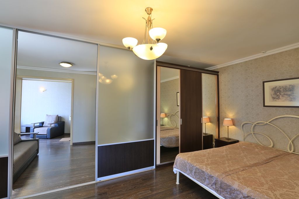 Четырёхместный номер люкс с видом на море