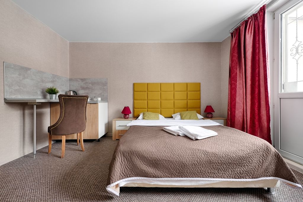 Семейный номер двухместный делюкс с доп. кроватью