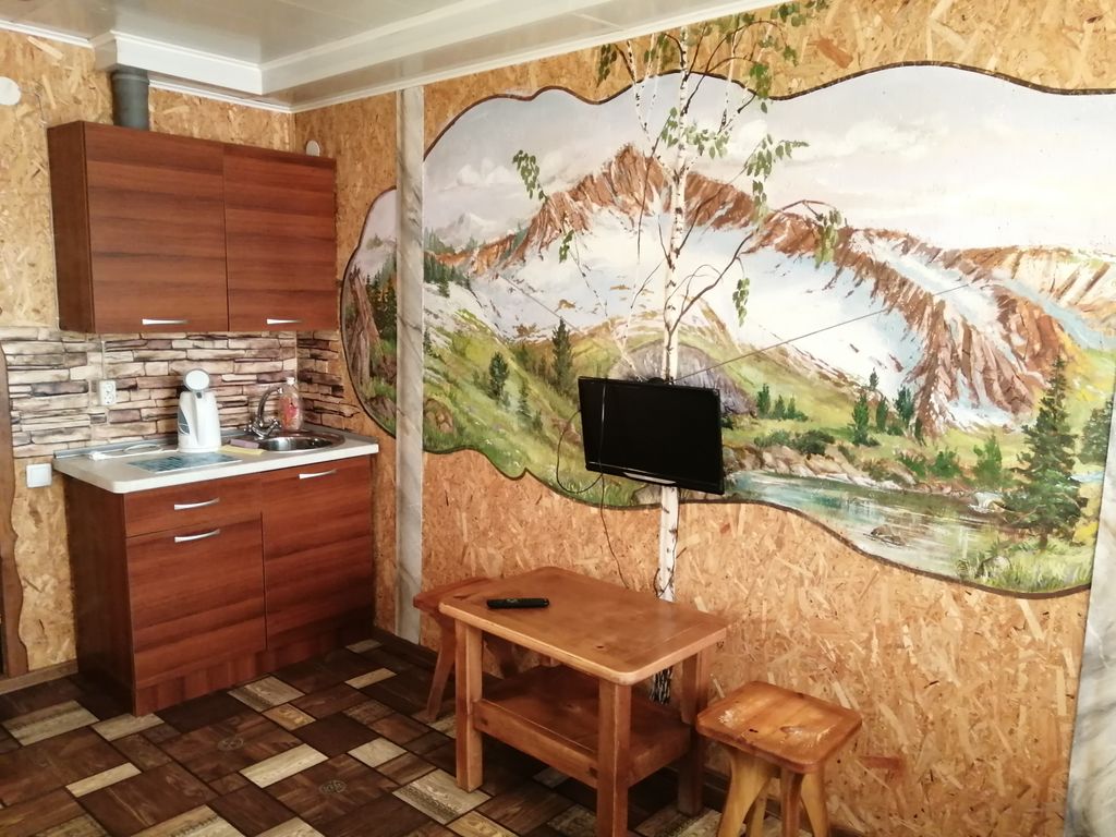 Двухместный номер с 1 кроватью эконом с видом на горы