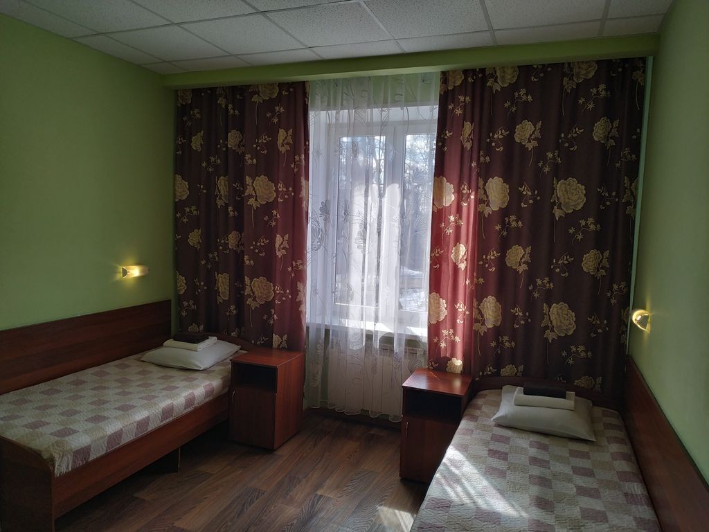 Двухместный номер с 2 отдельными кроватями стандарт